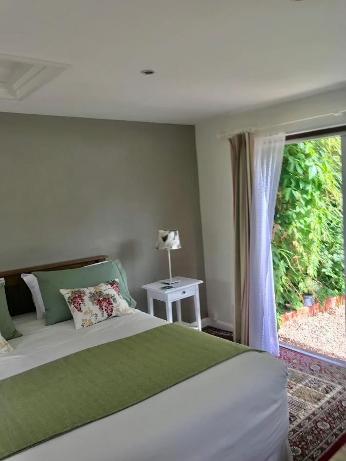 Cherrybrook Glastonbury Luaran gambar